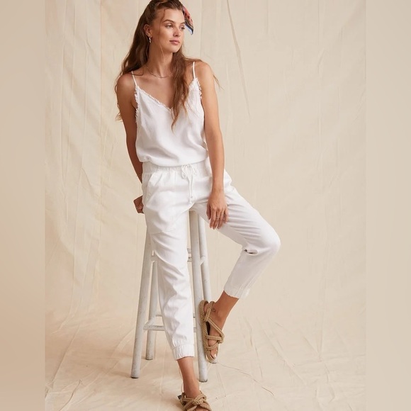 Bella Dahl Pocket Jogger in Washed Black - Picture 1 of 1